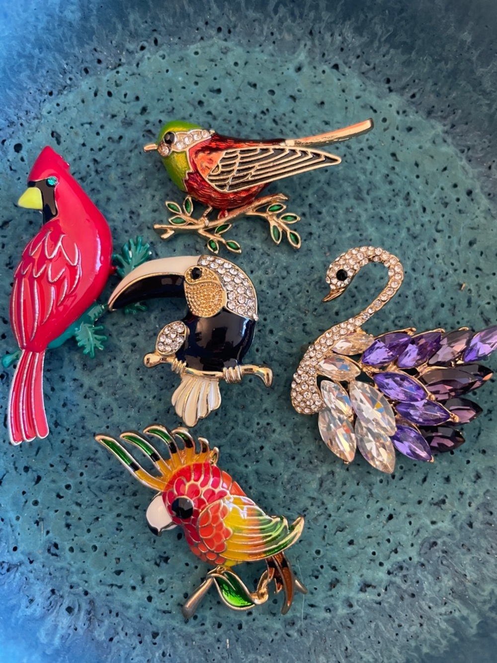 Bird Brooch Bundle Parrot Swan Toucan Cottagecore Nature Whimsical Jewelry Set - Picture 3 of 6